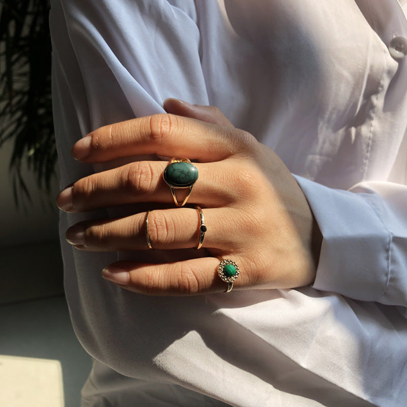 Stone Decoration Ring Set