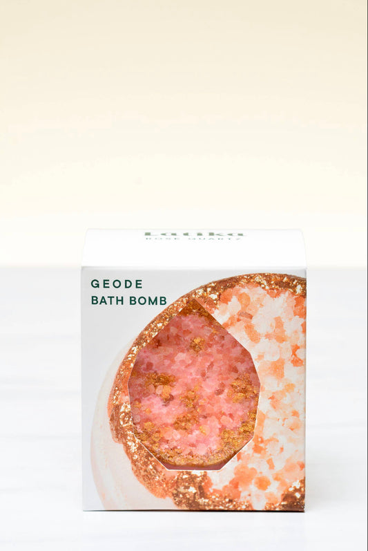 Rose Quartz Geode Bath Bomb