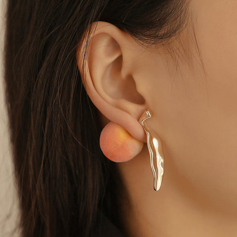 Georgia Peach Stud Earrings (Gold)